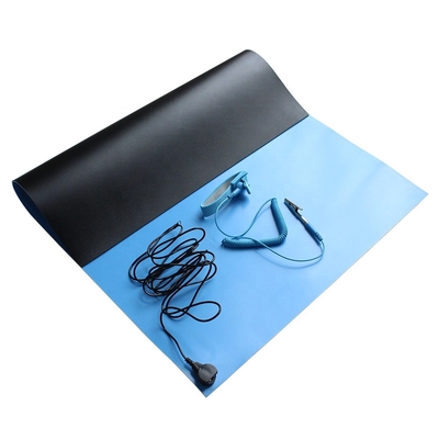 100cm X 90cm مقاومت سطح ESD تشک ضد الکتریسیته ساکن کف 10E6 مناسب