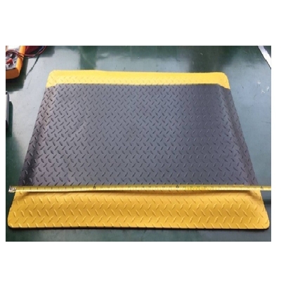 کف میز پلتفرم PVC صنعتی ضد لغزش ESD ضد خستگی برای کارگاه