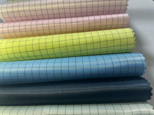 100D*100D Anti Static ESD Fabric 98% پلی استر 2% رشته رسانا